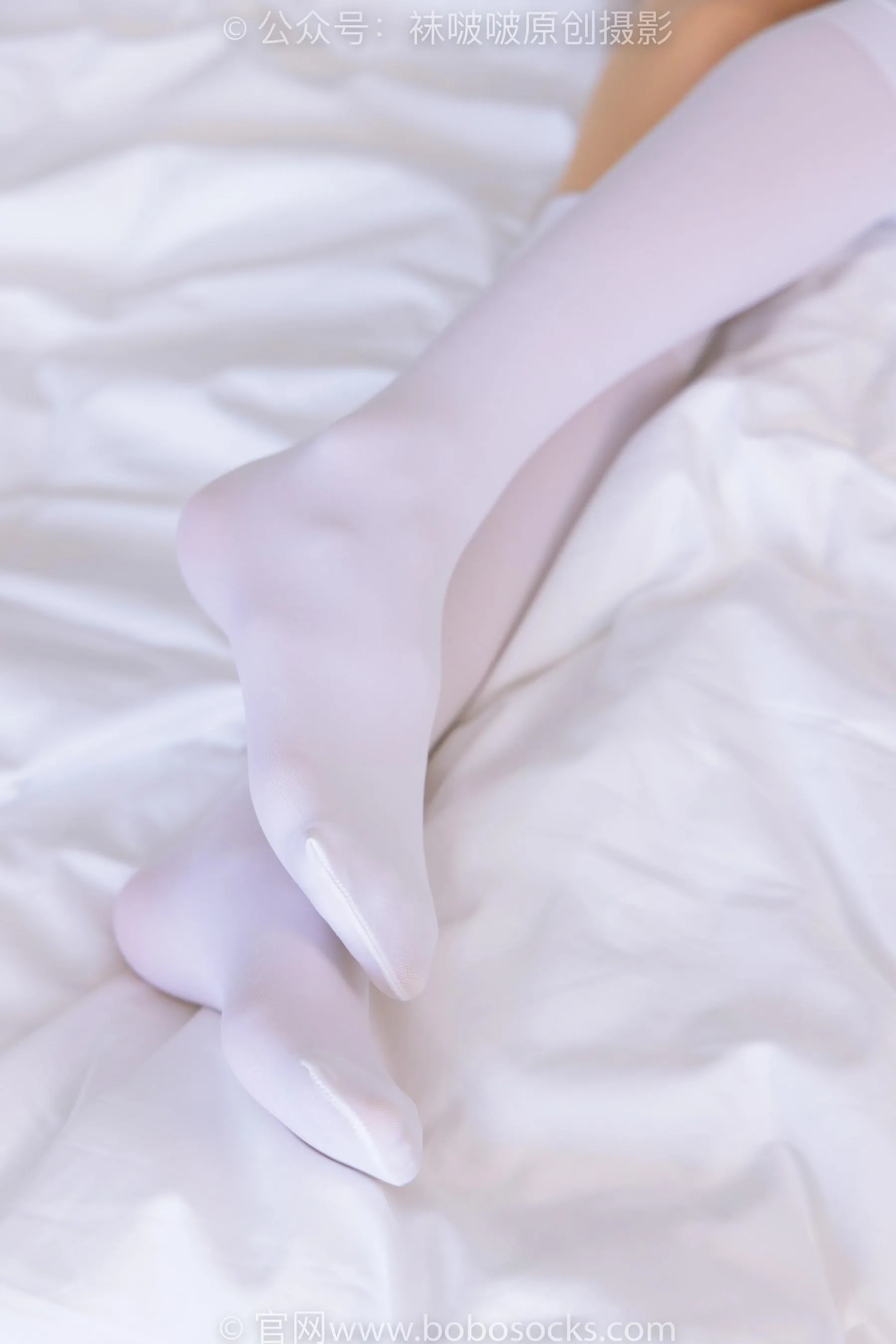 [BoBoSocks袜啵啵]NO.196 稚予-高跟鞋、白丝小腿袜、肉丝、护士装 [87P]插图